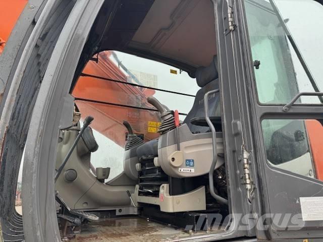 Hitachi ZX 350 LC N Escavadeiras de esteiras