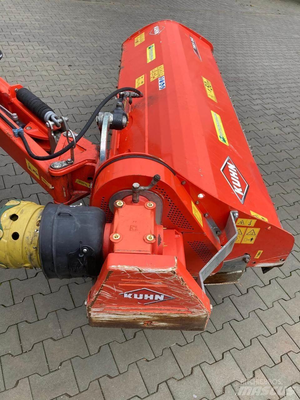 Kuhn TBES 262 Gadanheiras e cortadores de folhas para pastos