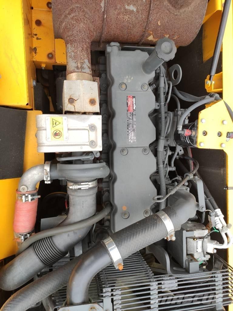 Komatsu PC 200 LC-8L Escavadeiras de esteiras