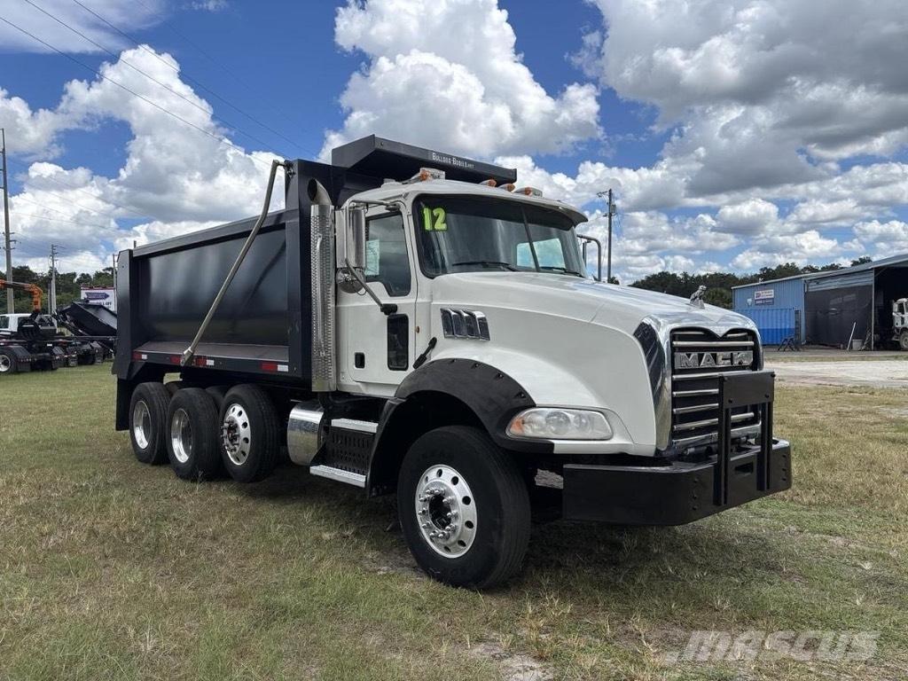 Mack GRANITE GU813 Camiões basculantes