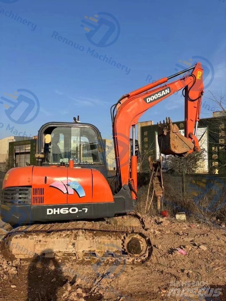 Doosan DH 60 Escavadeiras de esteiras