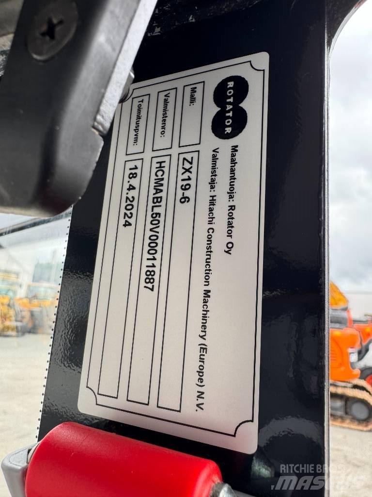 Hitachi ZX 19-6 CR Miniescavadeiras