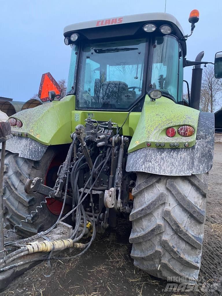 CLAAS Arion 640 Tratores Agrícolas usados