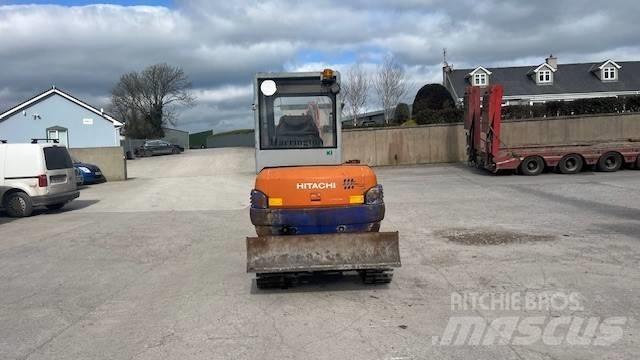 Hitachi EX 30 Miniescavadeiras