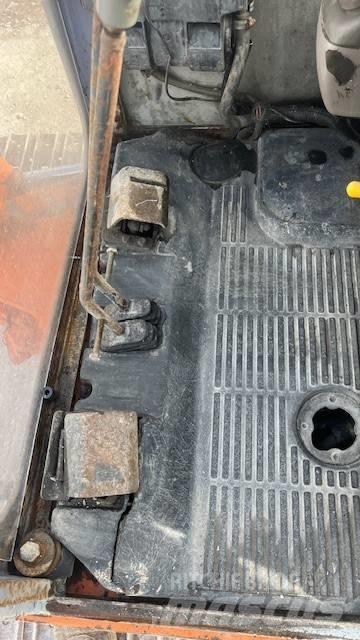 Hitachi EX 30 Miniescavadeiras