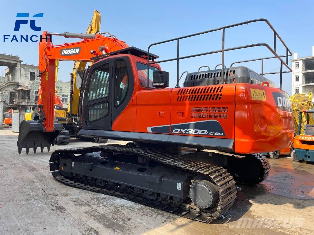 Doosan DX 300LC-9C Escavadeiras de esteiras