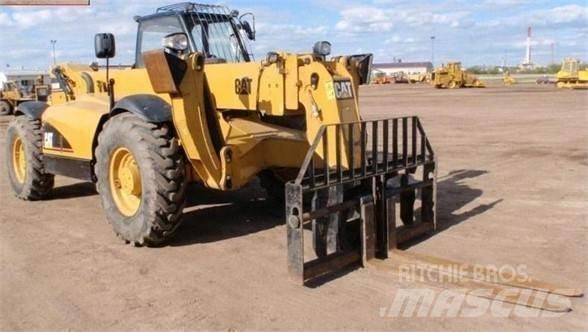 CAT TH560B Manipulador telescópico