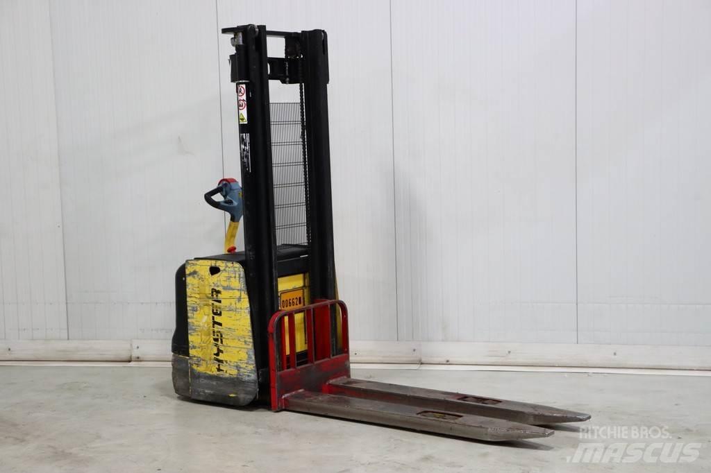 Hyster S1.4 Empilhador para operador externo