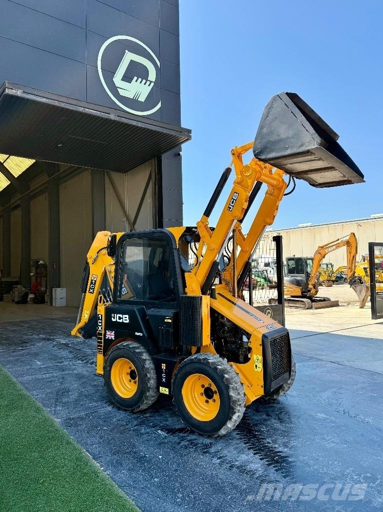 JCB 1 CX Retroescavadeiras