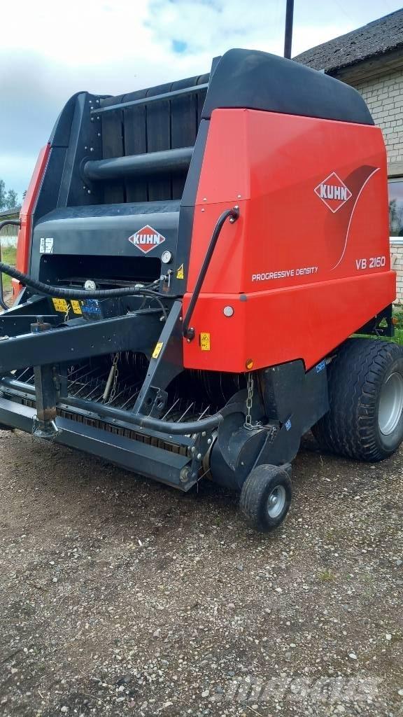 Kuhn VB 2160 Enfardadeira de rolos