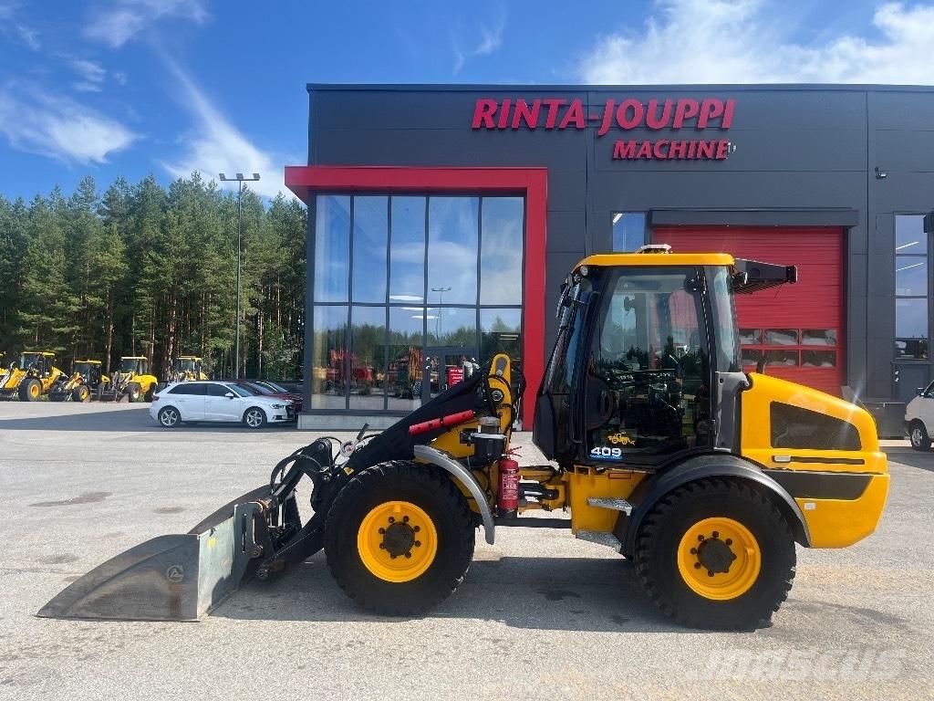 JCB 409 / Myyty, Sold Carregadeiras de rodas
