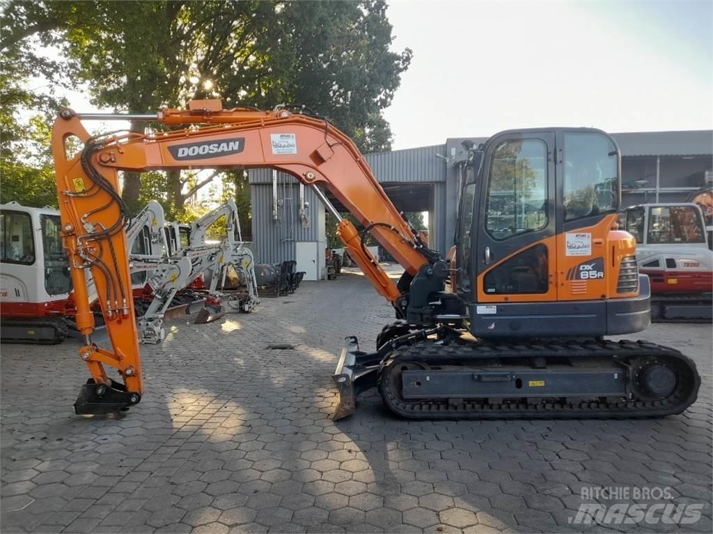 Doosan DX85R-3 Escavadoras Midi 7t - 12t