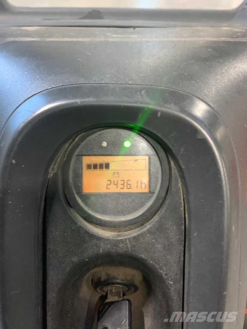 Linde T20 Empilhador para operador externo