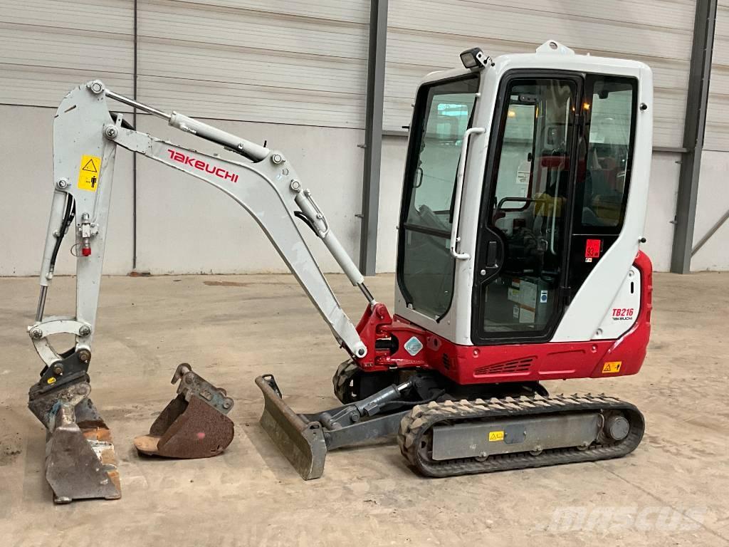 Takeuchi TB 216 Miniescavadeiras