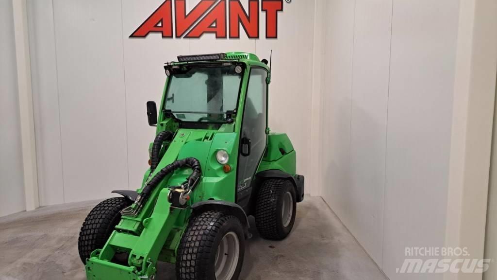 Avant 750 Minicarregadeiras