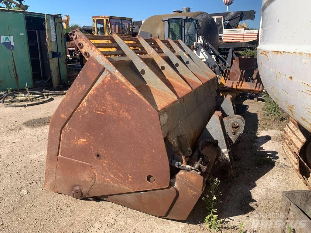 Liebherr L 538 Carregadeiras de rodas