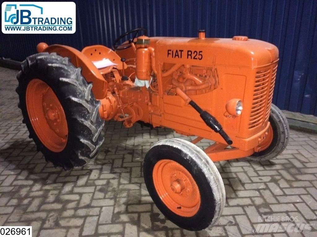Fiat R25 2WD Tratores Agrícolas usados