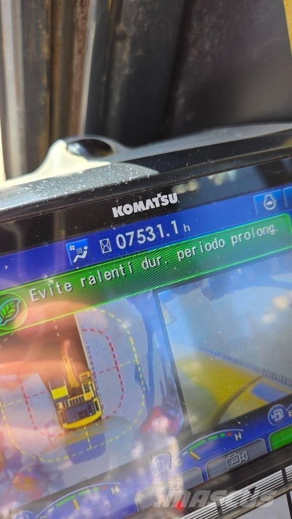Komatsu PC 210 LC-11 Escavadeiras de esteiras
