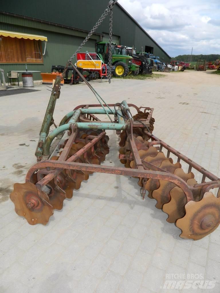 Kverneland 300 Grade de discos