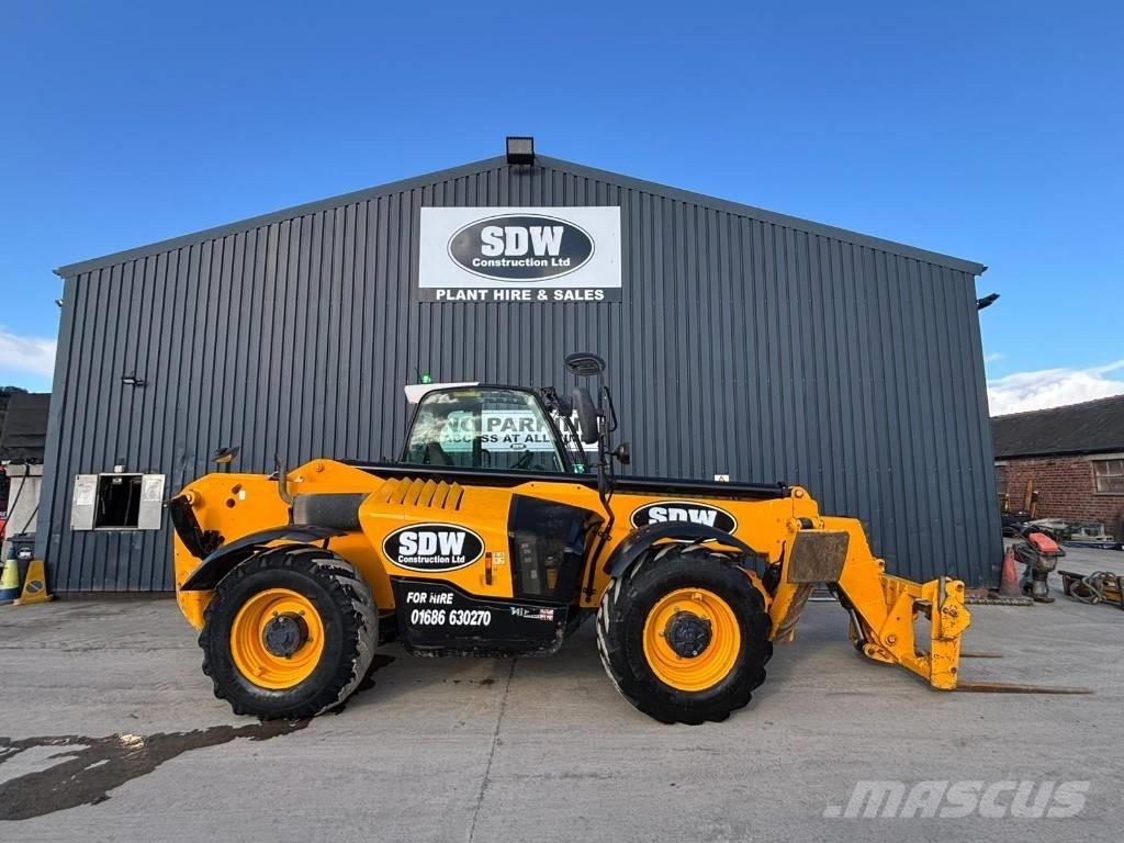 JCB 540-140 Manipulador telescópico
