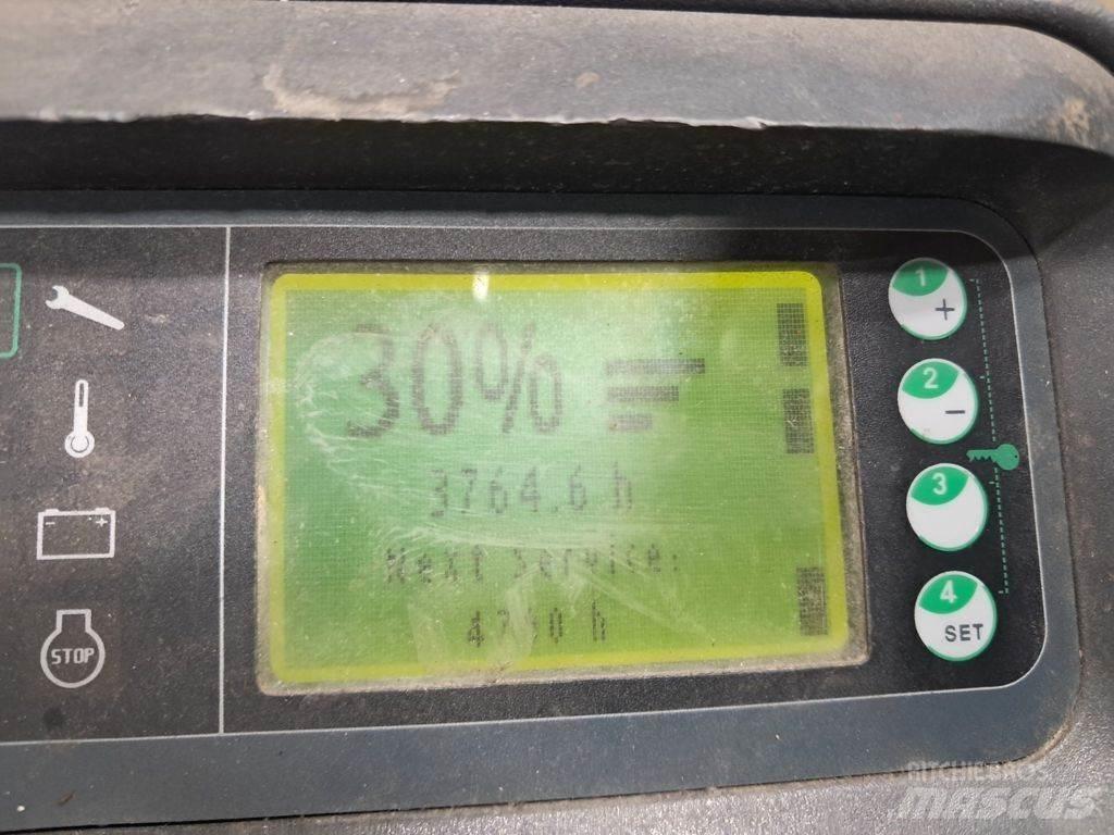 Linde D12 AP Empilhador para operador externo