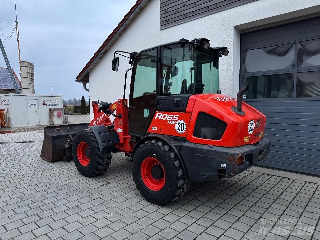 Kubota R 065 Carregadeiras de rodas