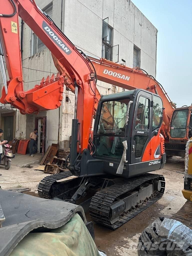 Doosan DX 60 Miniescavadeiras