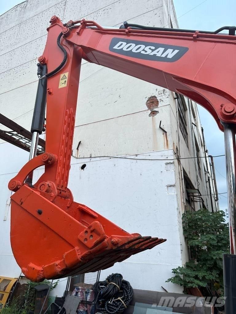 Doosan DX 60 Miniescavadeiras