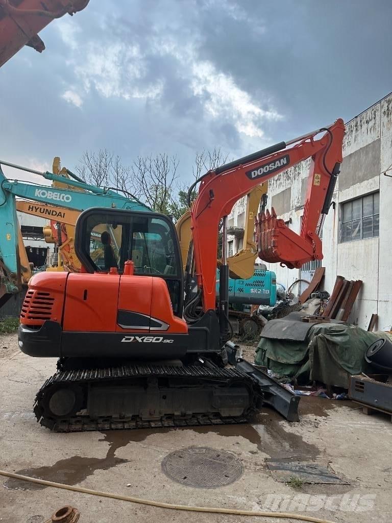 Doosan DX 60 Miniescavadeiras