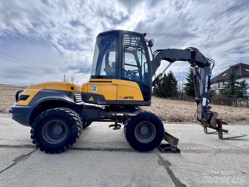 Mecalac 12 MTX Retroescavadeiras