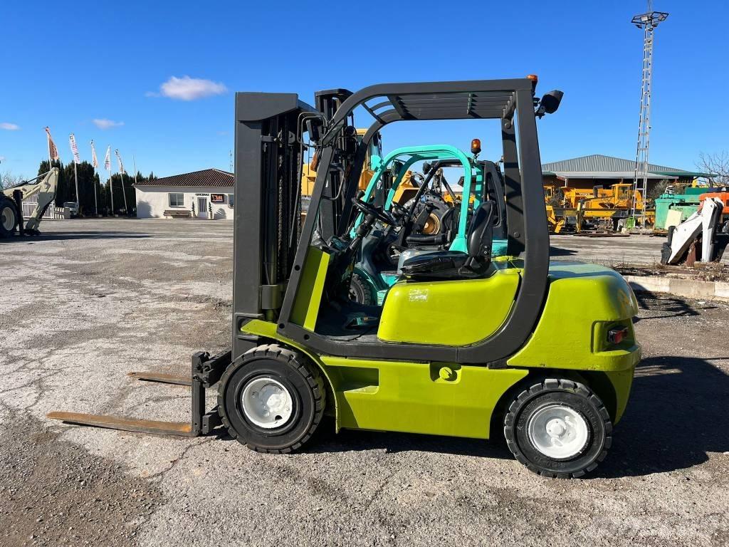 Clark CMP 25 Empilhadores Diesel
