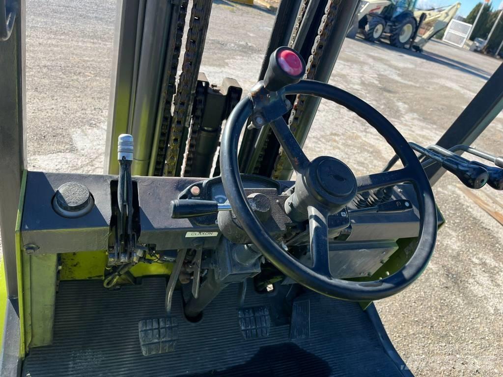 Clark CMP 25 Empilhadores Diesel