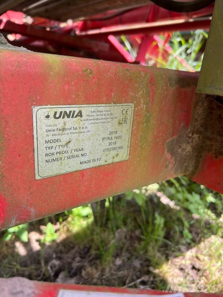 Unia PYRA 1600 Equipamentos Colheita e apanha de Batatas