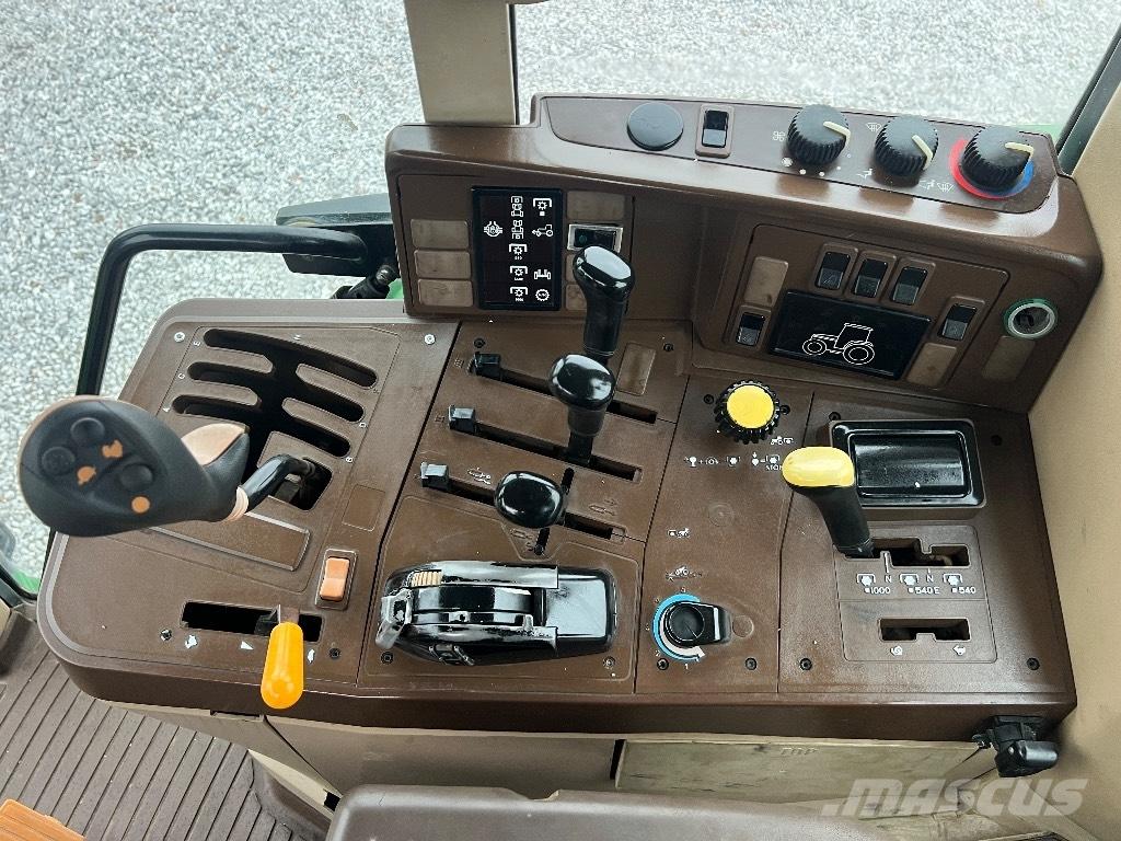 John Deere 6910 Tratores Agrícolas usados