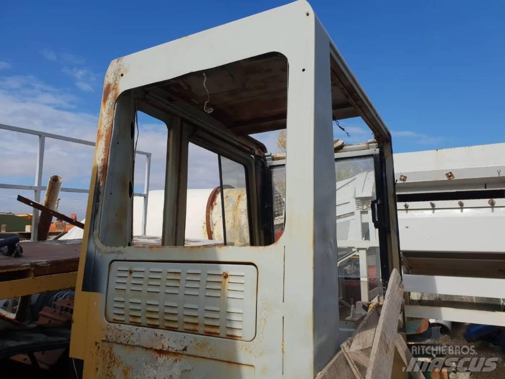 CAT 320B ali 320 Cabina
