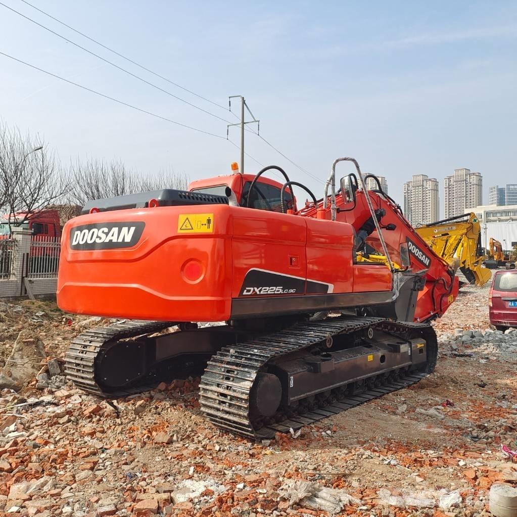 Doosan DX 225 LC Miniescavadeiras
