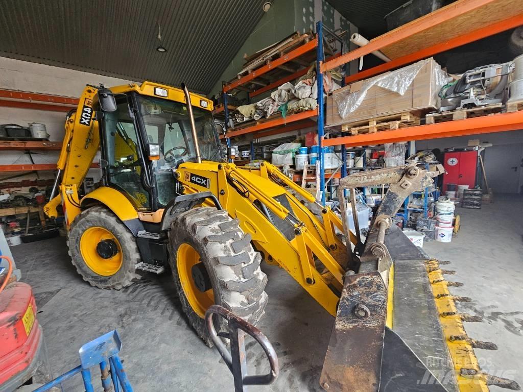 JCB 4 CX Retroescavadeiras