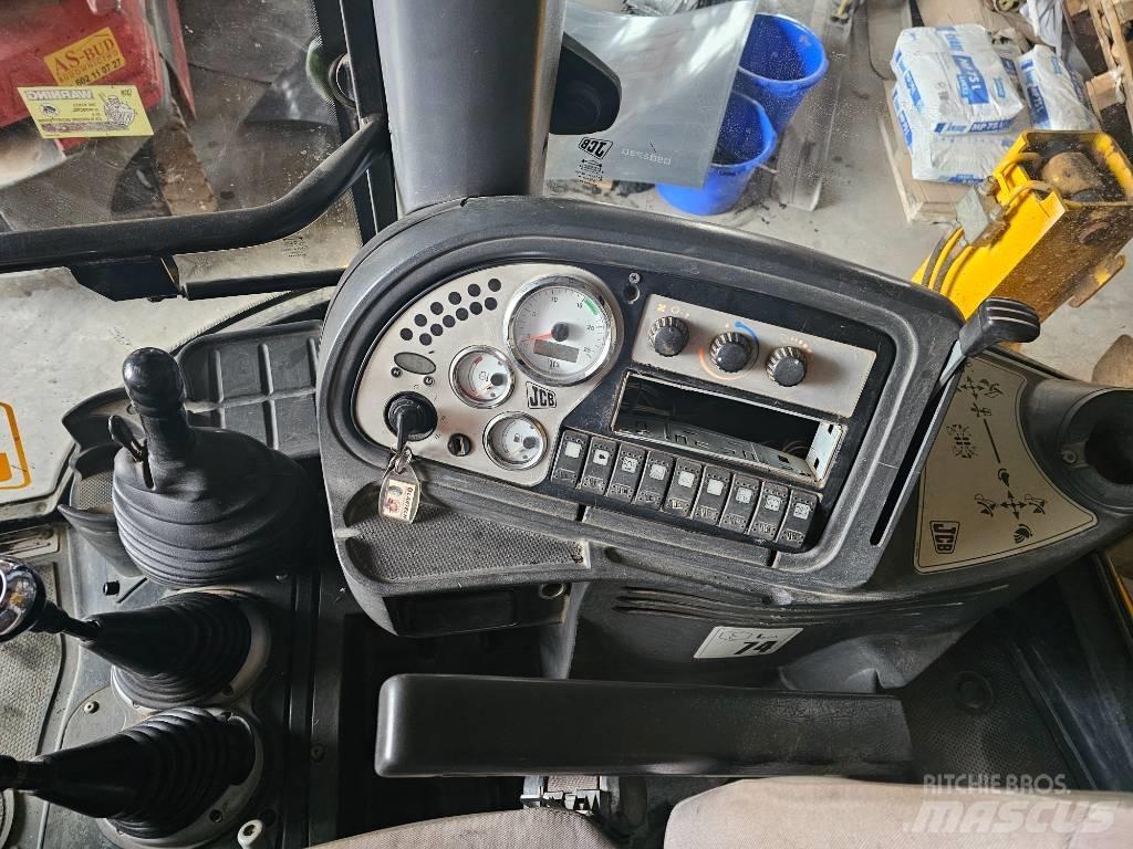 JCB 4 CX Retroescavadeiras