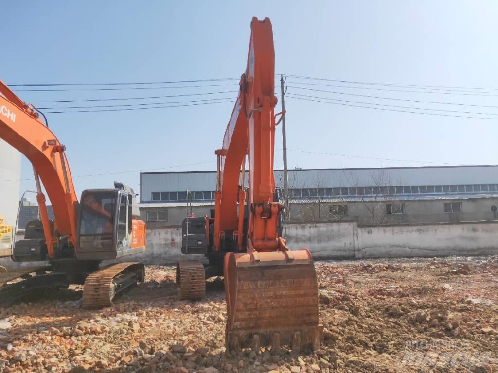 Hitachi ZX 240 Escavadeiras de esteiras