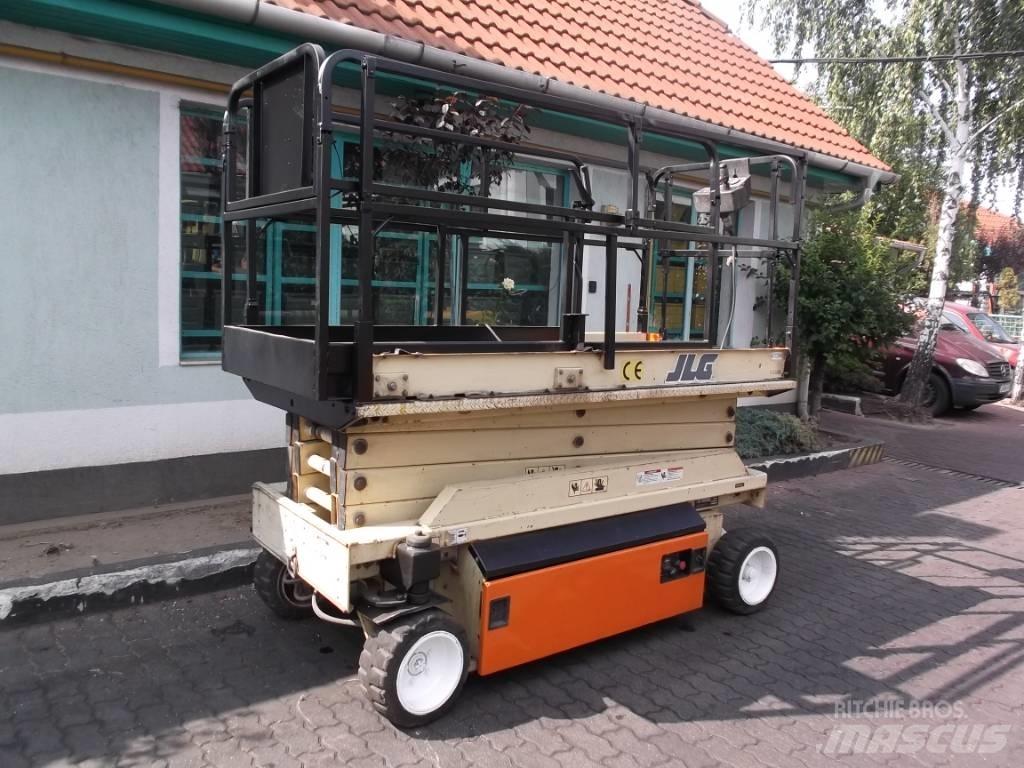 JLG 2646E      V-2288 Plataformas de Mastro Vertical