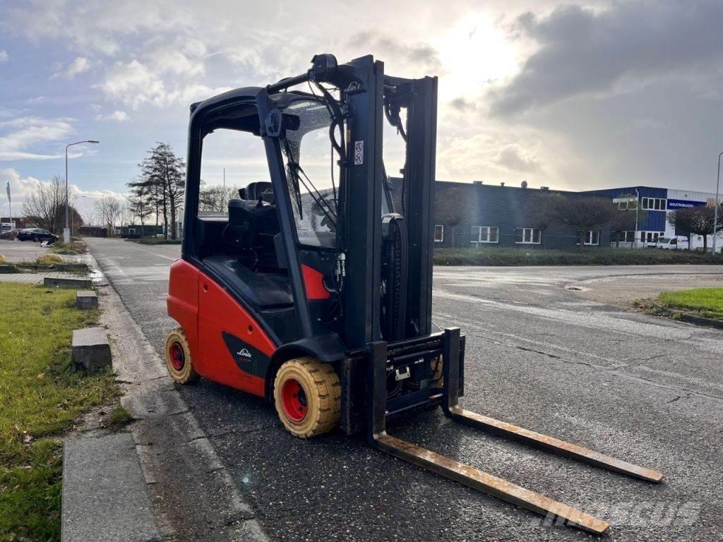 Linde H20T-01 Empilhadores a gás