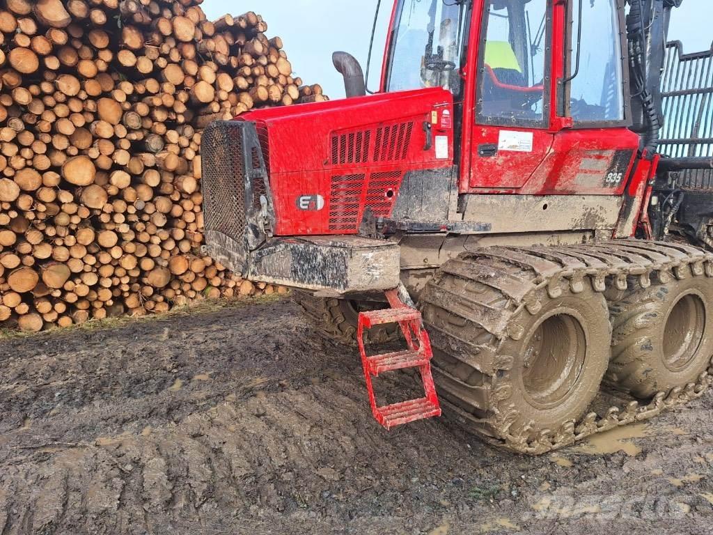 Komatsu 835 Forwarders florestais