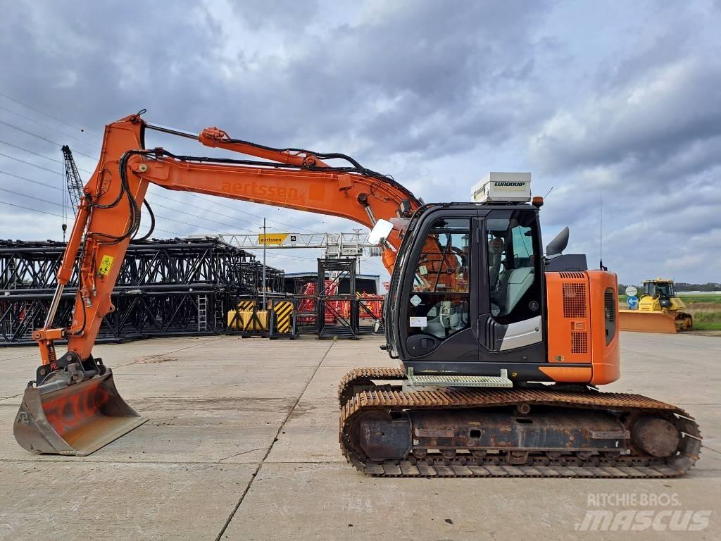 Hitachi ZX135US-6 Escavadeiras de esteiras