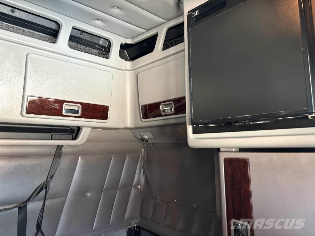 Peterbilt 389 Cavalos Mecânicos