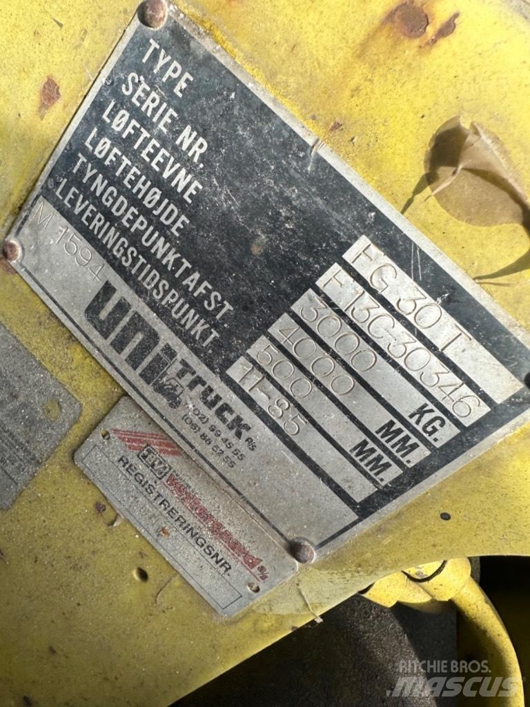 Mitsubishi FG 30 Empilhadores a gás