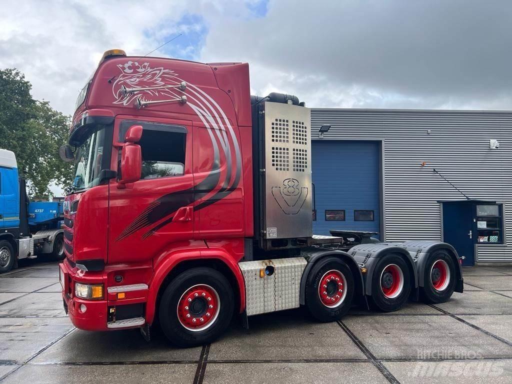 Scania R580 8x4 Cavalos Mecânicos