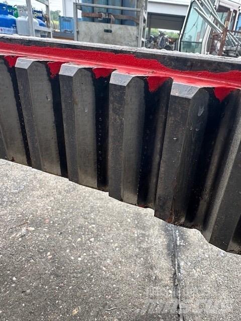 O&K RH 16 Transmissăo