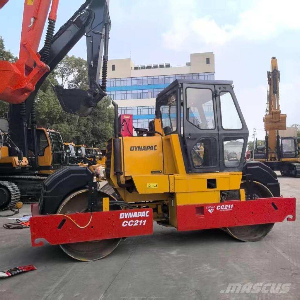 Dynapac CC 211 Cilindros Compactadores tandem