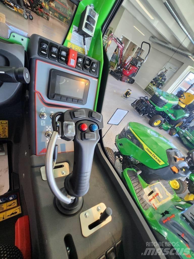 Avant 760 I Minicarregadeiras