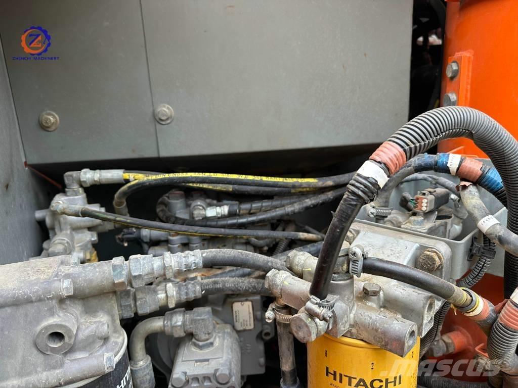 Hitachi ZX 130-5A Escavadoras Midi 7t - 12t